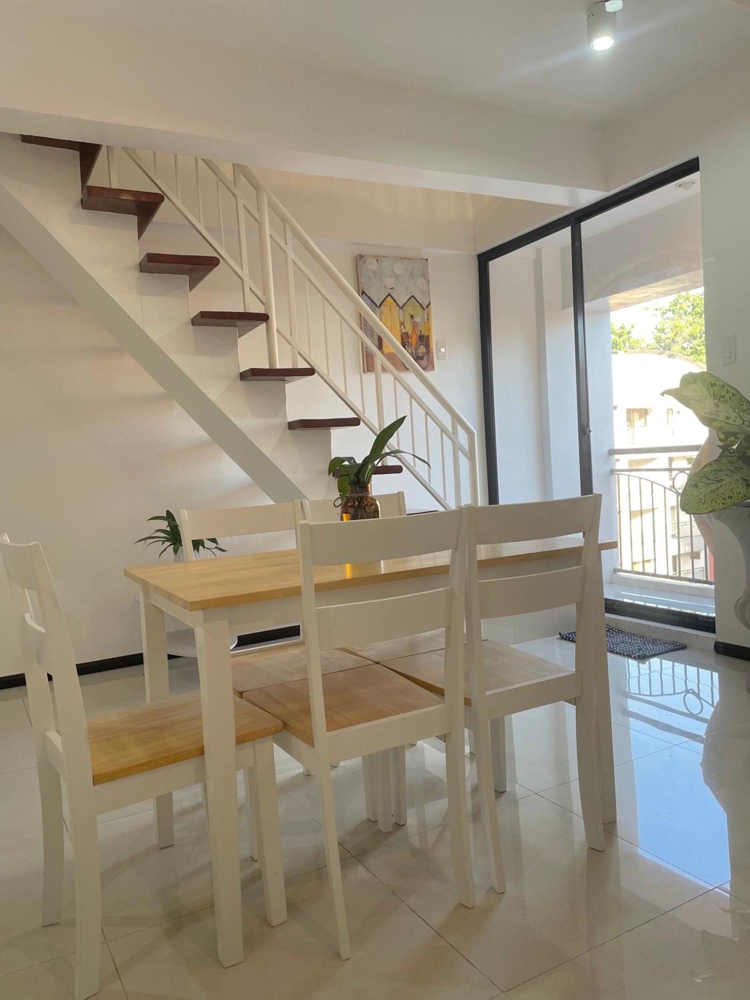 The Penthouse Suite Lapu-Lapu City Exterior photo